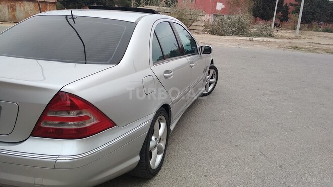 Mercedes C 230 2005, 120,456 km - 2.3 l - Sumqayıt
