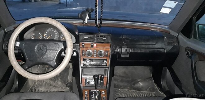 Mercedes C 220 1993, 40,000 km - 2.2 л - Bakı