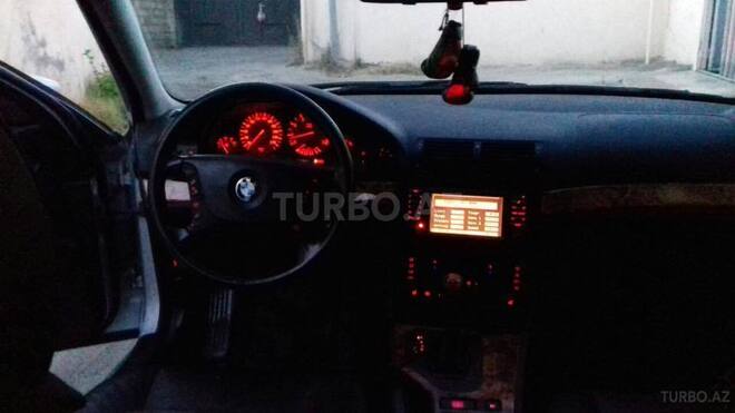 BMW 525 2002, 250,000 km - 2.5 l - Bakı