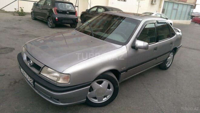 Opel Vectra 1995, 324,000 km - 2.0 l - Bakı