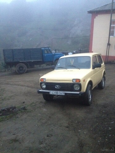 LADA (VAZ) Niva 1986, 150,000 km - 1.6 l - Lerik