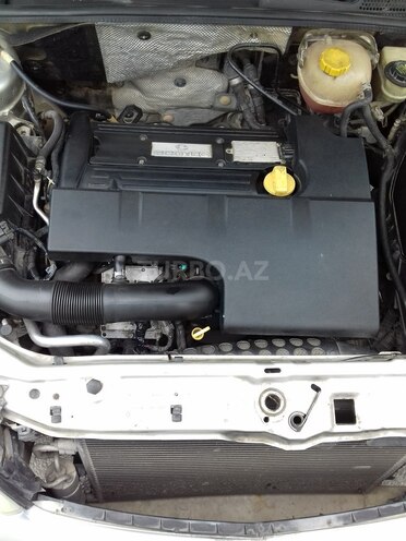 Opel Vectra 2004, 1,111 km - 0.2 l - Bakı
