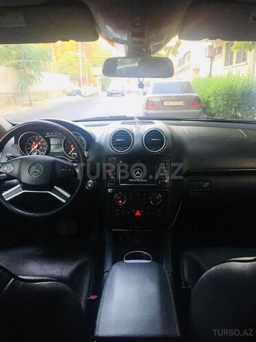 Mercedes GL 550 2009, 95,423 km - 5.5 l - Bakı