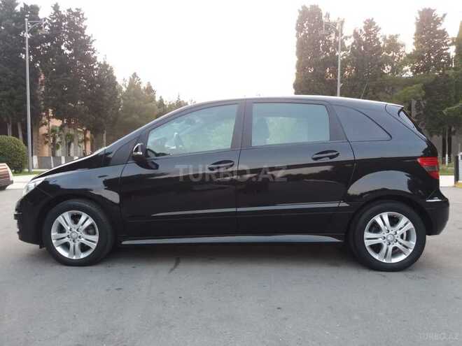 Mercedes B 180 2009, 87,000 km - 1.7 l - Sumqayıt
