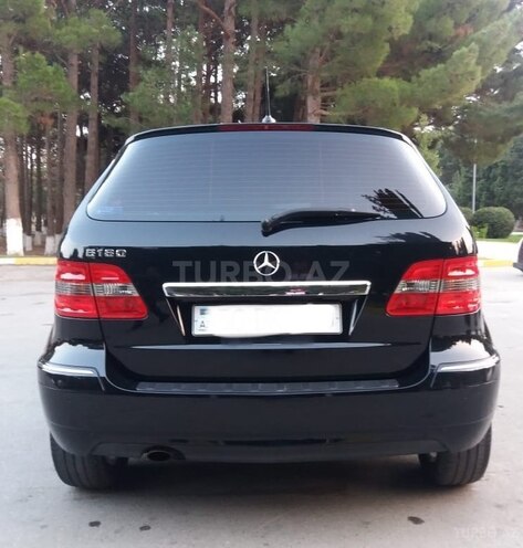 Mercedes B 180 2009, 87,000 km - 1.7 l - Sumqayıt
