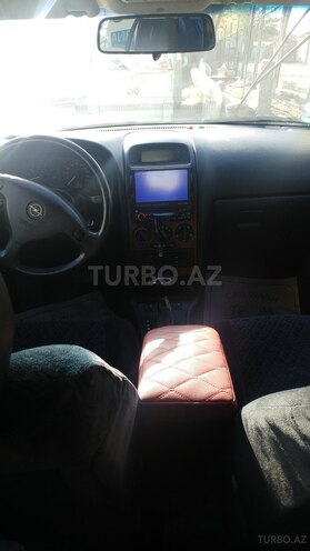 Opel Astra 1998, 250,000 km - 2.0 l - Bakı