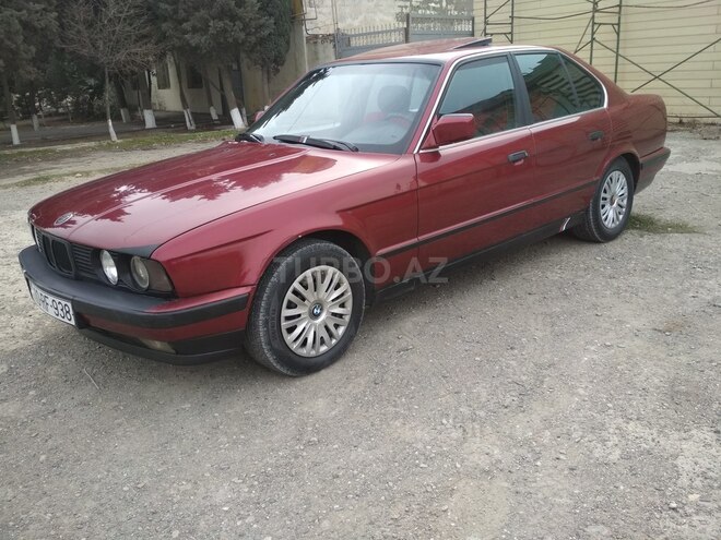 BMW 520 1993, 250,000 km - 2.0 l - Sumqayıt