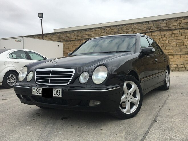 Mercedes E 270 2000, 325,000 km - 2.7 l - Bakı