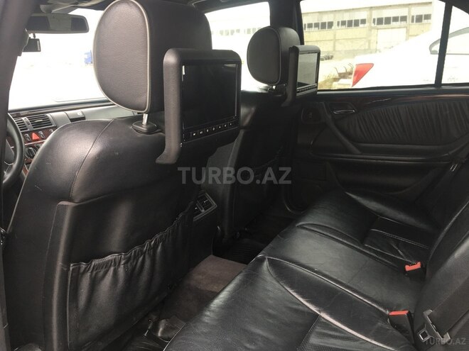Mercedes E 270 2000, 325,000 km - 2.7 l - Bakı