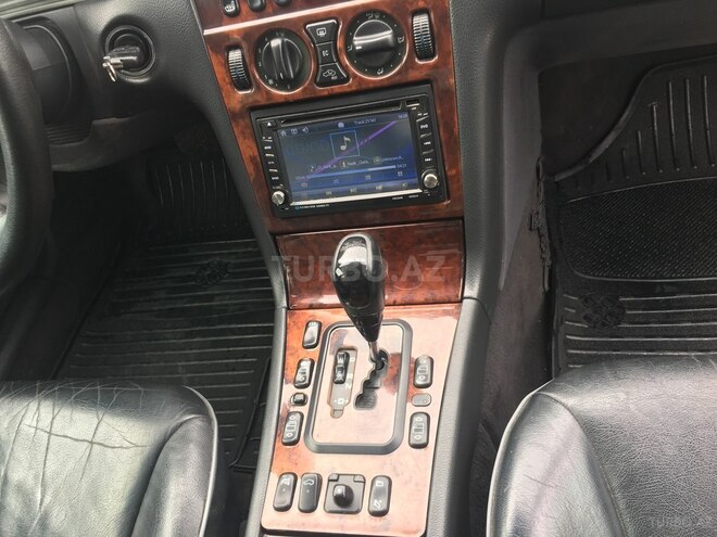 Mercedes E 270 2000, 325,000 km - 2.7 l - Bakı
