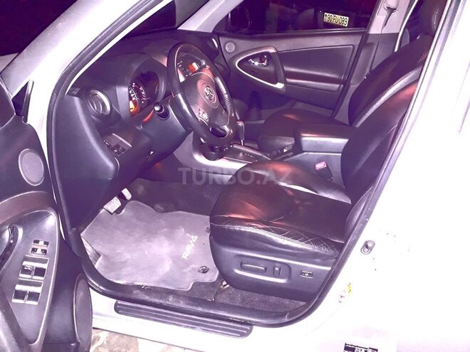 Toyota RAV4 2007, 68,600 km - 2.4 l - Bakı