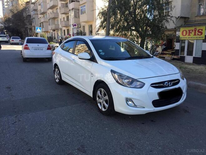 Hyundai Accent 2013, 135,000 km - 1.6 l - Bakı