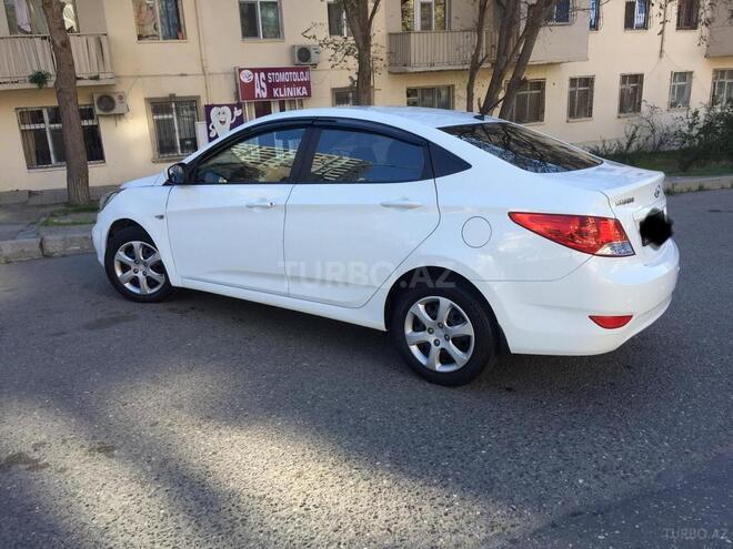 Hyundai Accent 2013, 135,000 km - 1.6 l - Bakı