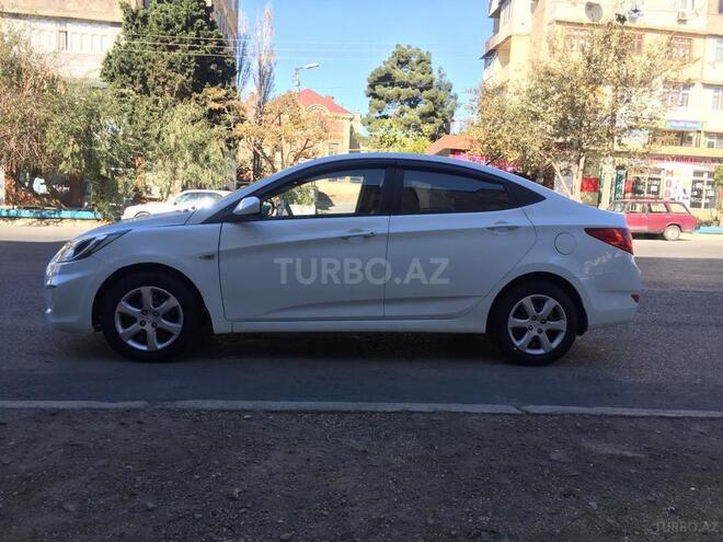 Hyundai Accent 2013, 135,000 km - 1.6 l - Bakı