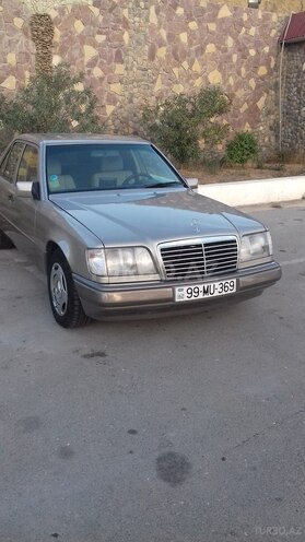 Mercedes E 230 1992, 650,000 km - 2.3 л - Bakı