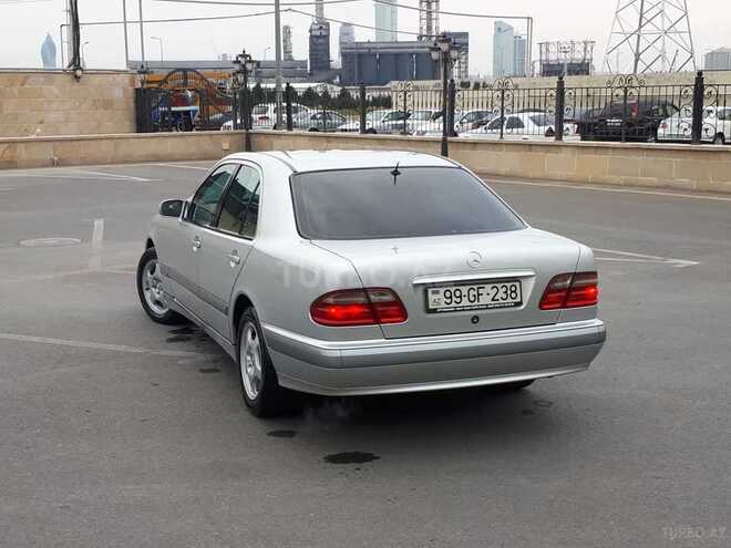 Mercedes E 240 1999, 291,523 km - 2.6 л - Bakı