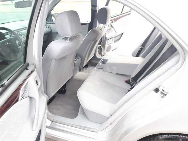Mercedes E 240 1999, 291,523 km - 2.6 л - Bakı