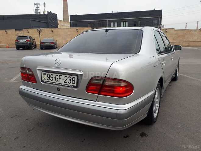 Mercedes E 240 1999, 291,523 km - 2.6 л - Bakı
