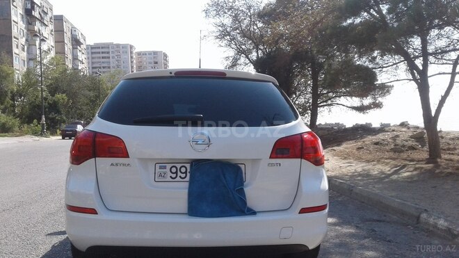 Opel Astra 2012, 151,000 km - 1.7 л - Bakı