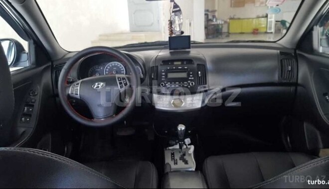 Hyundai Elantra 2009, 172,000 km - 2.0 l - Bakı