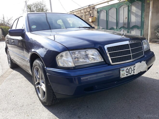 Mercedes C 200 1997, 220,000 km - 2.0 л - Bakı