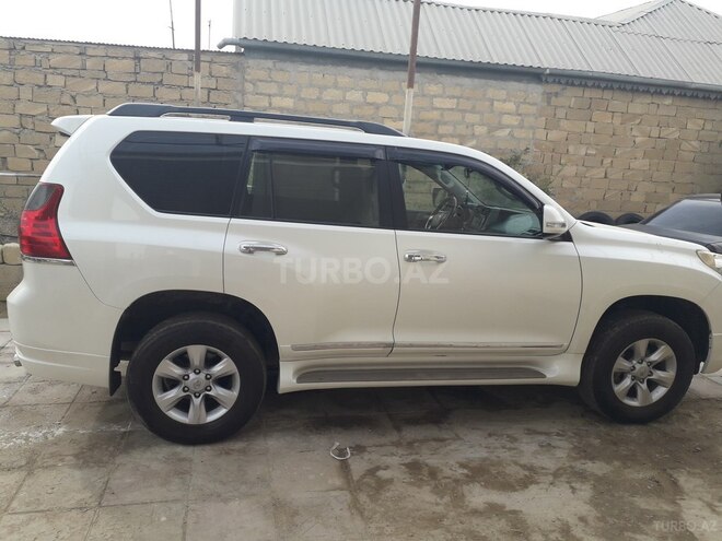 Toyota Prado 2010, 143,000 km - 2.7 l - Bakı