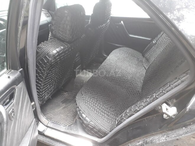 Mercedes C 220 1996, 280,000 km - 2.2 l - Sumqayıt