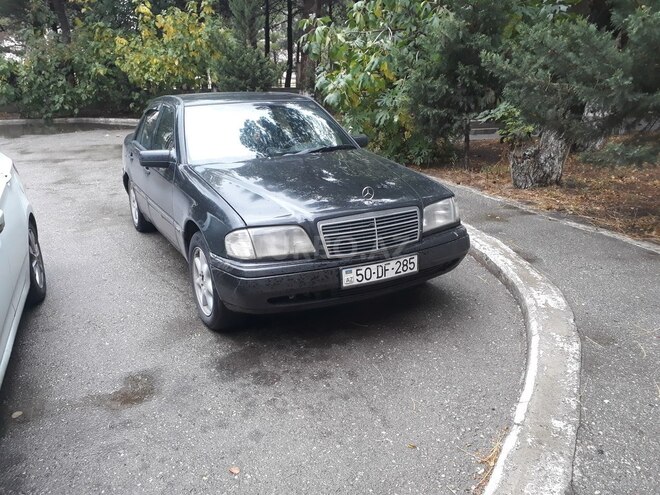 Mercedes C 220 1996, 280,000 km - 2.2 l - Sumqayıt