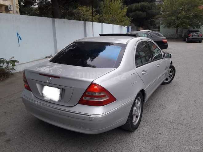 Mercedes C 200 2000, 239,000 km - 2.0 l - Bakı