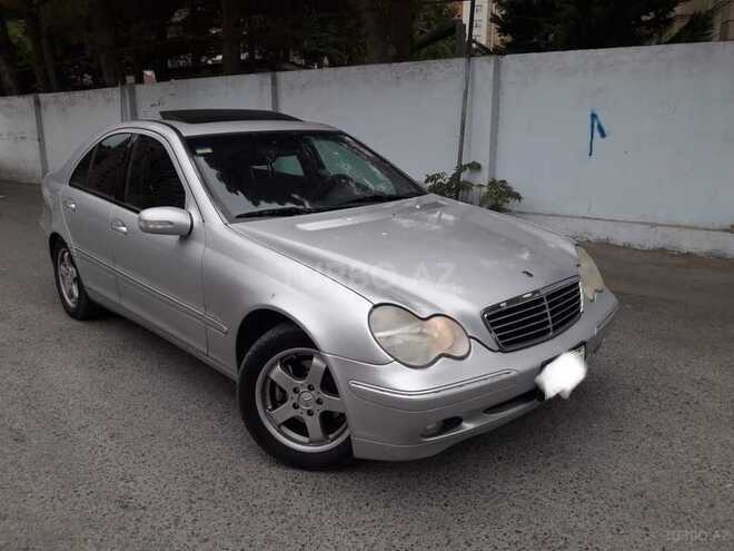 Mercedes C 200 2000, 239,000 km - 2.0 l - Bakı