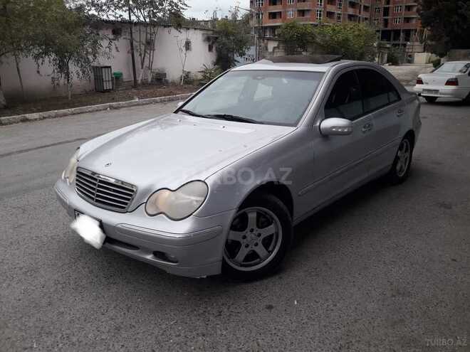 Mercedes C 200 2000, 239,000 km - 2.0 l - Bakı
