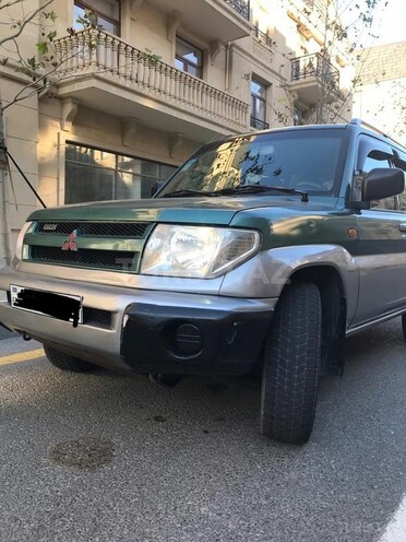 Mitsubishi Pajero io 1998, 288,000 km - 1.8 l - Bakı