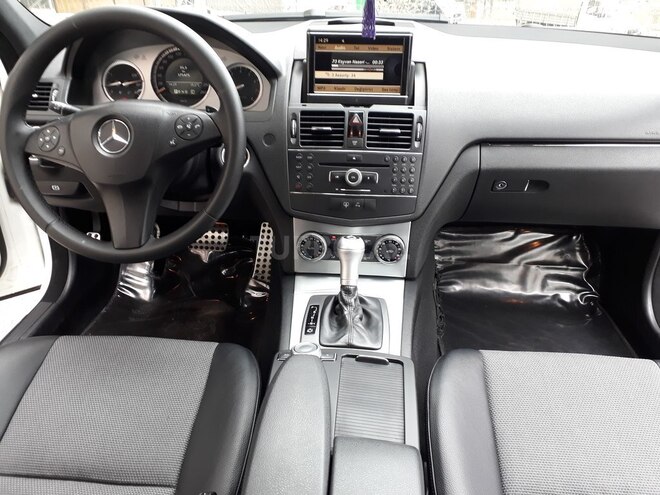 Mercedes C 300 2008, 170,000 km - 3.0 l - Bakı