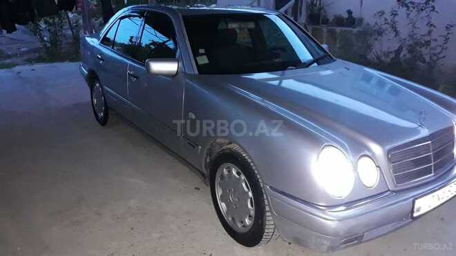 Mercedes E 320 1997, 378,666 km - 3.2 l - Bakı