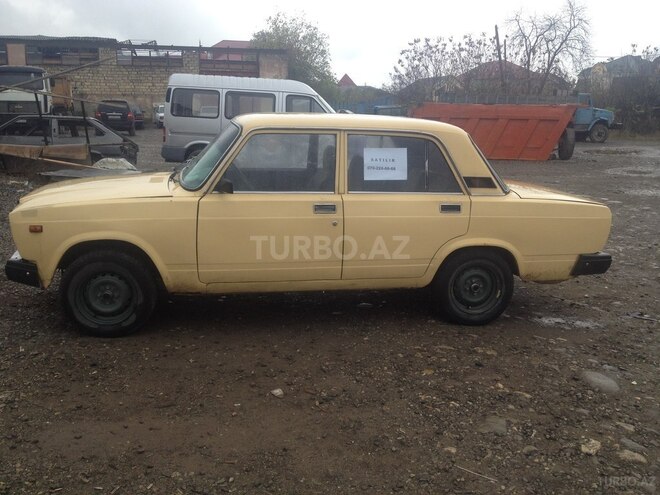 LADA (VAZ) 2107 1982, 123,456 km - 1.5 l - Quba