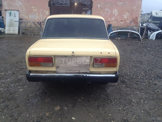 LADA (VAZ) 2107 1982, 123,456 km - 1.5 l - Quba