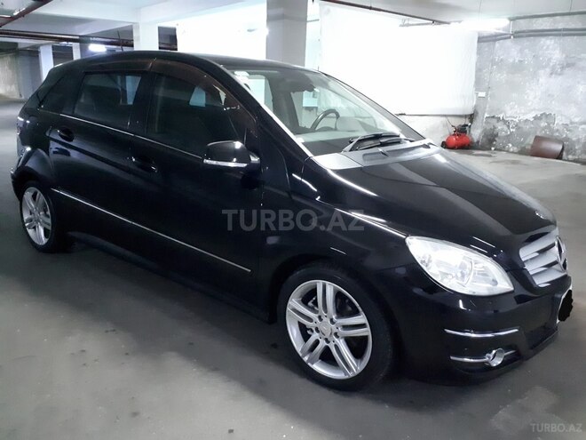 Mercedes B 170 2009, 61,000 km - 1.7 l - Bakı