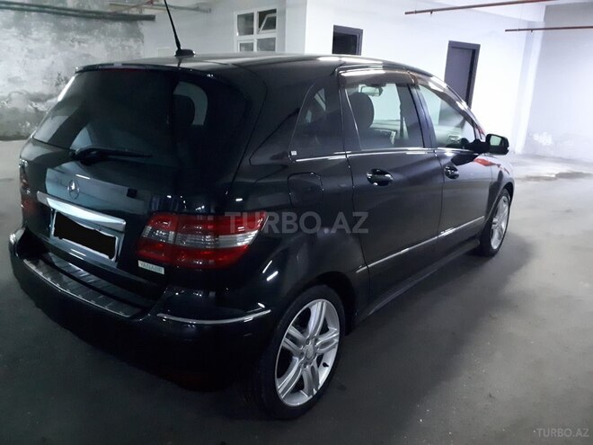 Mercedes B 170 2009, 61,000 km - 1.7 l - Bakı