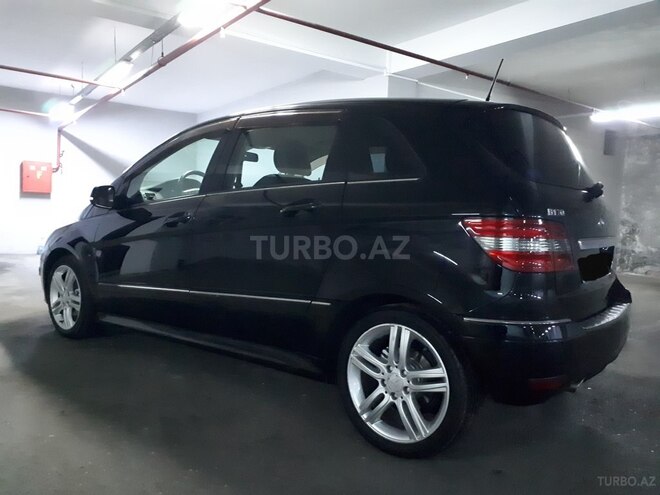 Mercedes B 170 2009, 61,000 km - 1.7 l - Bakı