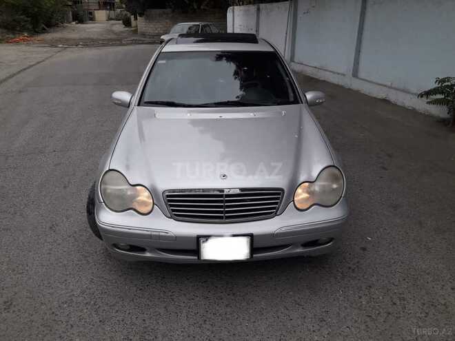 Mercedes C 200 2000, 239,000 km - 2.0 l - Bakı