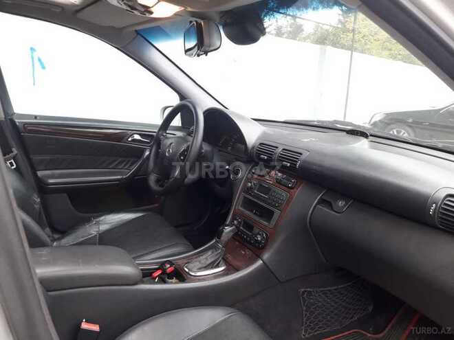 Mercedes C 200 2000, 239,000 km - 2.0 l - Bakı