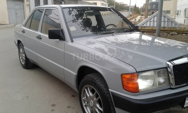 Mercedes 190 1990, 198,800 km - 2.0 l - Gəncə