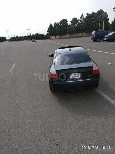 Audi A4 2003, 284,443 km - 1.8 l - Gəncə
