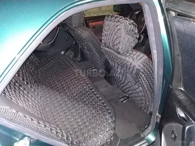 Mercedes C 180 2005, 20,000 km - 1.8 l - Yevlax