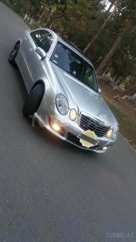 Mercedes E 320 2002, 260,552 km - 3.2 л - Sumqayıt