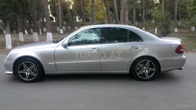Mercedes E 320 2002, 260,552 km - 3.2 л - Sumqayıt