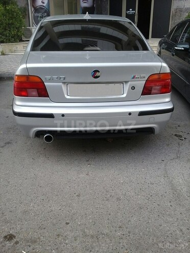 BMW 520 1999, 358,000 km - 2.0 л - Bakı