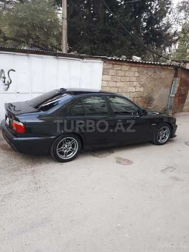 BMW 525 2002, 247,000 km - 2.5 l - Bakı