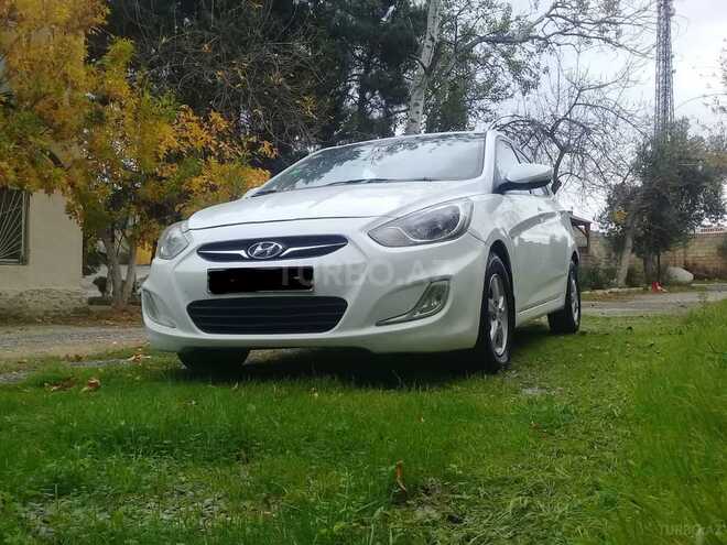 Hyundai Accent 2011, 135,000 km - 1.6 l - Bakı