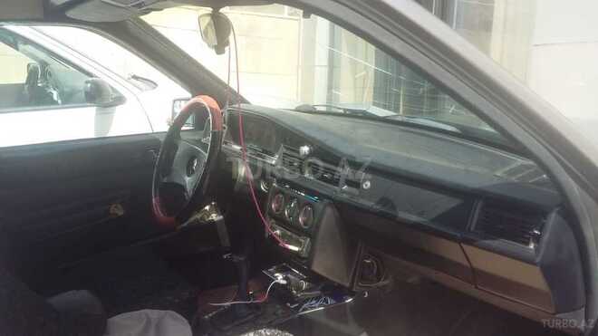 Mercedes 190 1991, 370,000 km - 2.0 л - Bakı